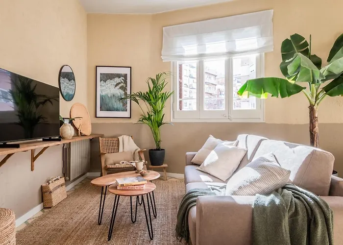 Tomini - 2 Bedrooms In Eixample Esquerra